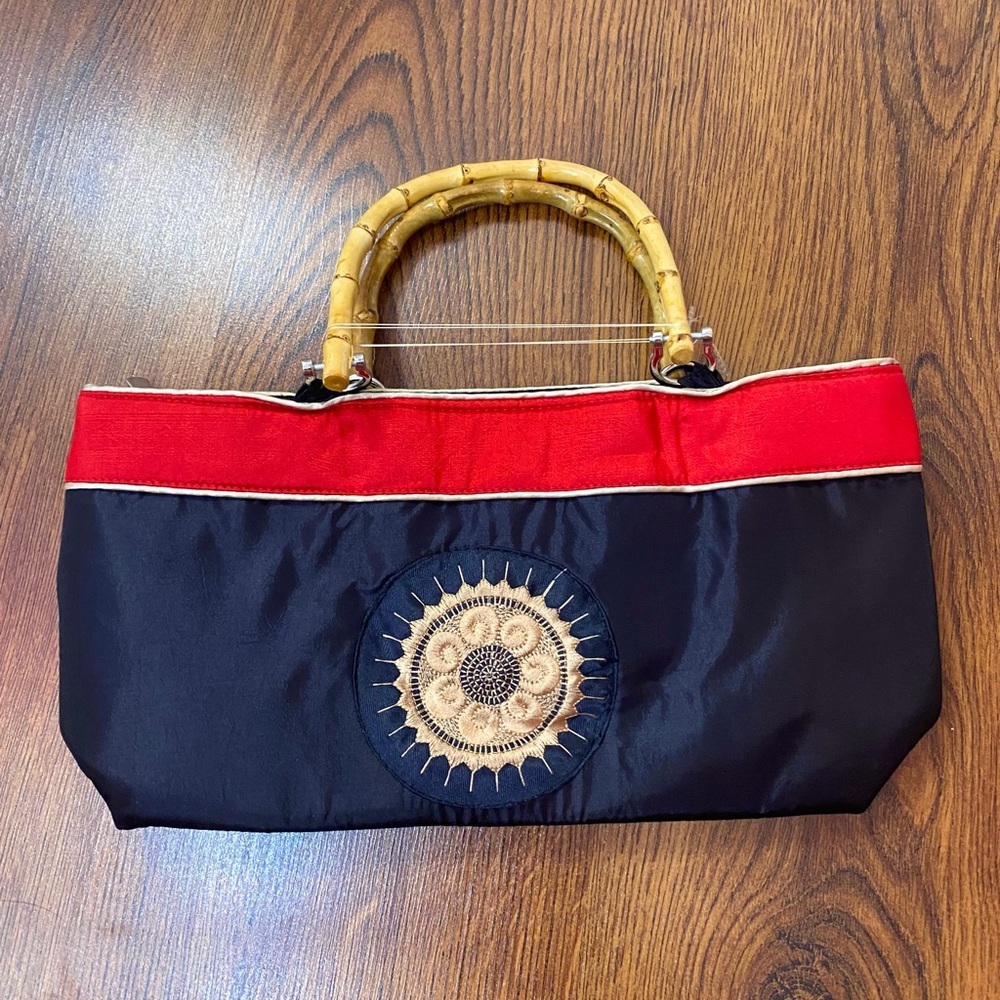 🌹 Fibonacci Sun Embroidery Black & Red Satin Handbag with Bamboo Handles 🌹 NWT - Picture 4 of 9